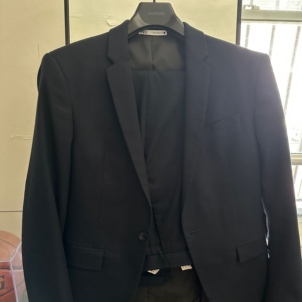 Zara men suit